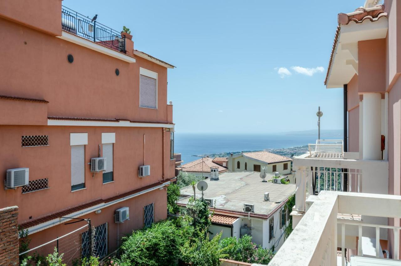 Taormina Sea View Studio المظهر الخارجي الصورة